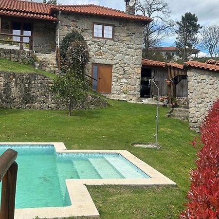 Casa Das Andorinhas Селорику-ди-Башту Экстерьер фото